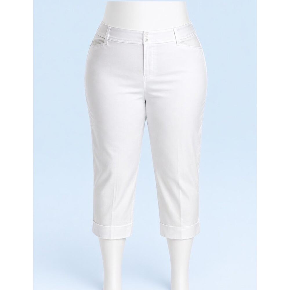 3 Pcs.Summer Capsule Outfits White Capri Pants, Blue Red Tunic Tops Plus 16W 1X - Picture 3 of 15